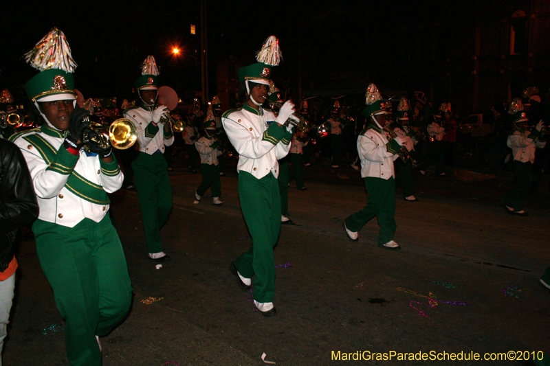 Krewe-of-Orpheus-2010-New-Orleans-Mardi-Gras-10230