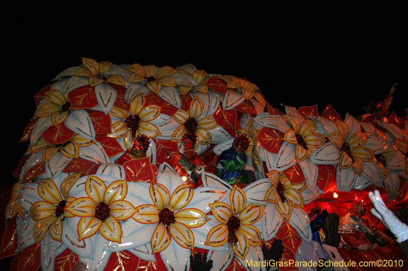 Krewe-of-Orpheus-2010-New-Orleans-Mardi-Gras-10242