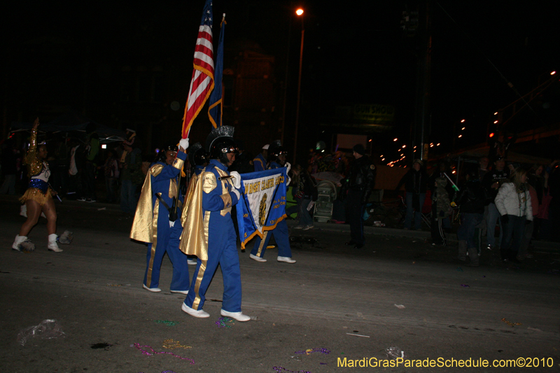 Krewe-of-Orpheus-2010-New-Orleans-Mardi-Gras-10244