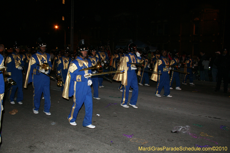 Krewe-of-Orpheus-2010-New-Orleans-Mardi-Gras-10246