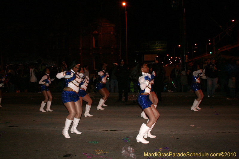 Krewe-of-Orpheus-2010-New-Orleans-Mardi-Gras-10253