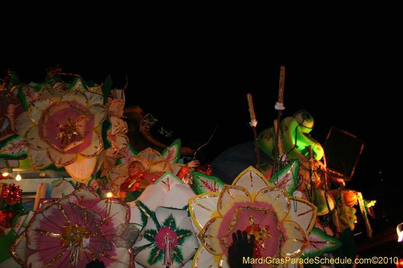 Krewe-of-Orpheus-2010-New-Orleans-Mardi-Gras-10293