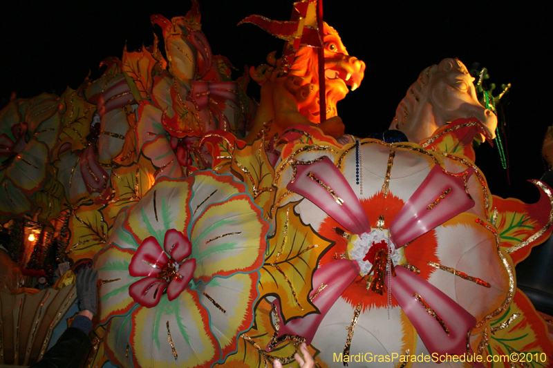 Krewe-of-Orpheus-2010-New-Orleans-Mardi-Gras-10302