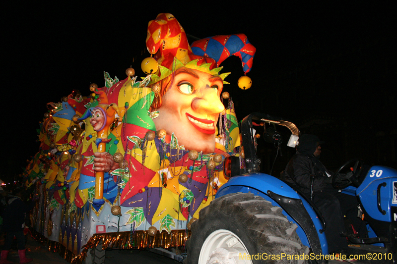 Krewe-of-Orpheus-2010-New-Orleans-Mardi-Gras-10323