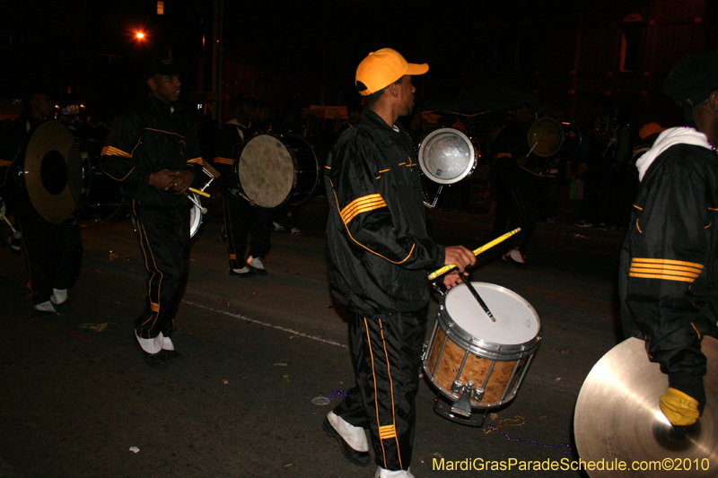 Krewe-of-Orpheus-2010-New-Orleans-Mardi-Gras-10332