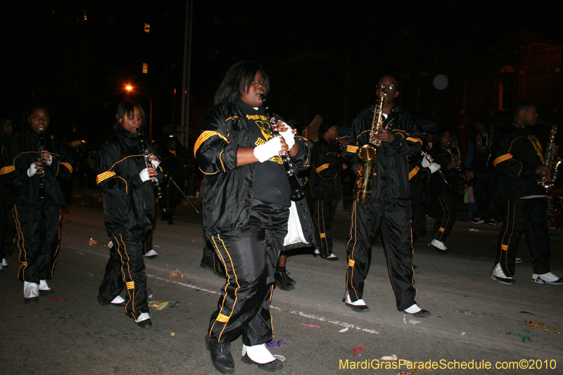 Krewe-of-Orpheus-2010-New-Orleans-Mardi-Gras-10333