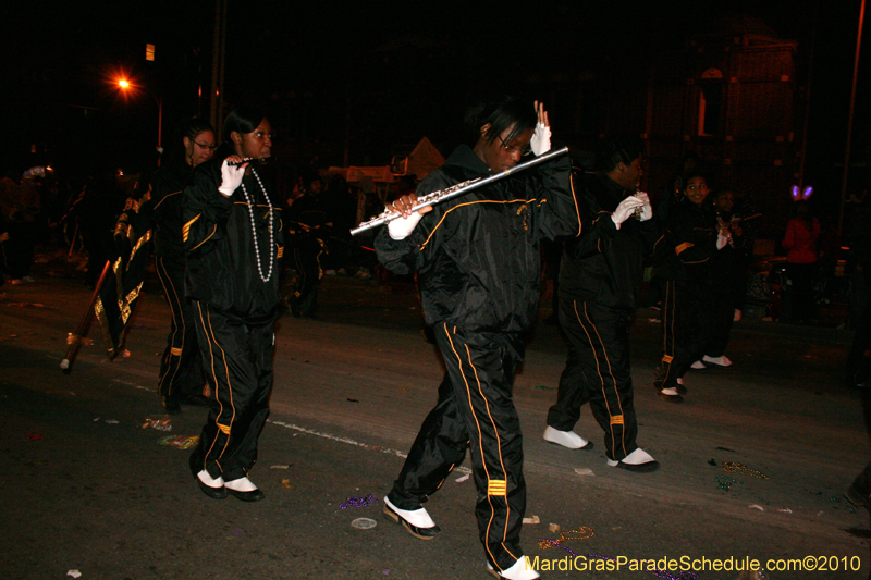 Krewe-of-Orpheus-2010-New-Orleans-Mardi-Gras-10334