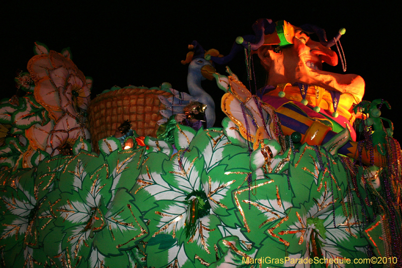 Krewe-of-Orpheus-2010-New-Orleans-Mardi-Gras-10349