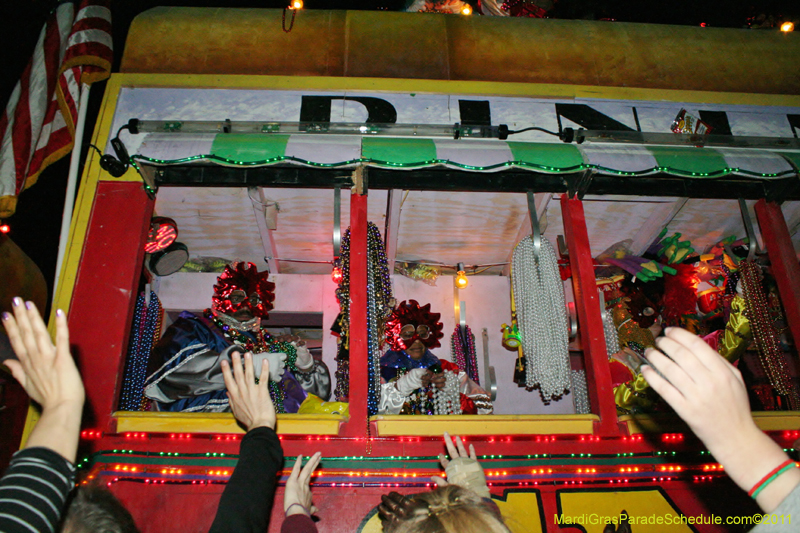 Krewe-of-Orpheus-2011-0149