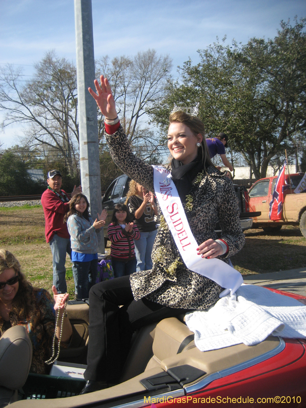 Krewe-of-Perseus-2010-Slidell-Mardi-Gras-092