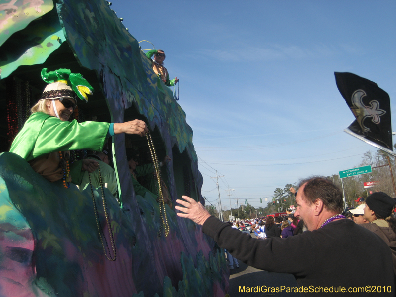 Krewe-of-Perseus-2010-Slidell-Mardi-Gras-233