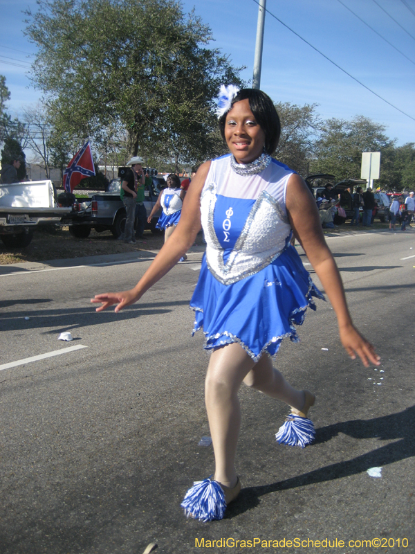 Krewe-of-Perseus-2010-Slidell-Mardi-Gras-240