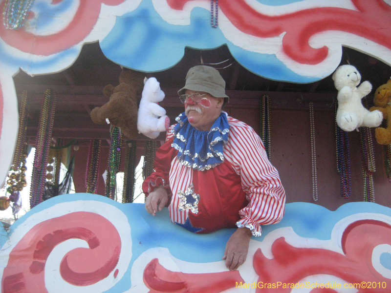 Krewe-of-Perseus-2010-Slidell-Mardi-Gras-295