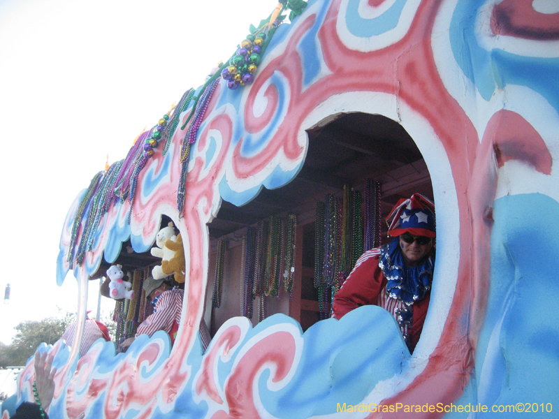 Krewe-of-Perseus-2010-Slidell-Mardi-Gras-296