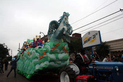 Krewe-of-Pontchartrain-Mardi-Gras-2008-New-Orleans-5442