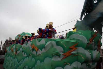 Krewe-of-Pontchartrain-Mardi-Gras-2008-New-Orleans-5443