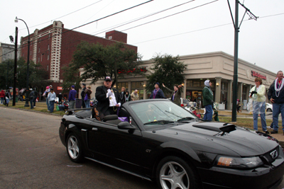 Krewe-of-Pontchartrain-Mardi-Gras-2008-New-Orleans-5450