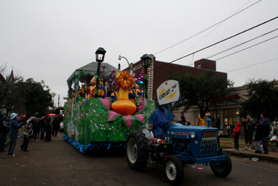 Krewe-of-Pontchartrain-Mardi-Gras-2008-New-Orleans-5454