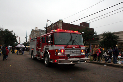 Krewe-of-Pontchartrain-Mardi-Gras-2008-New-Orleans-5462