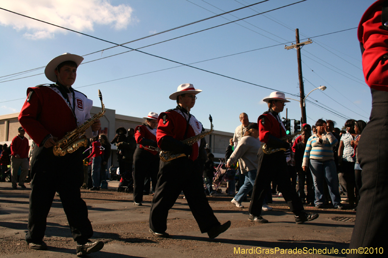 Krewe-of-Pontchartrain-2010-Mardi-Gras-Uptown-3842