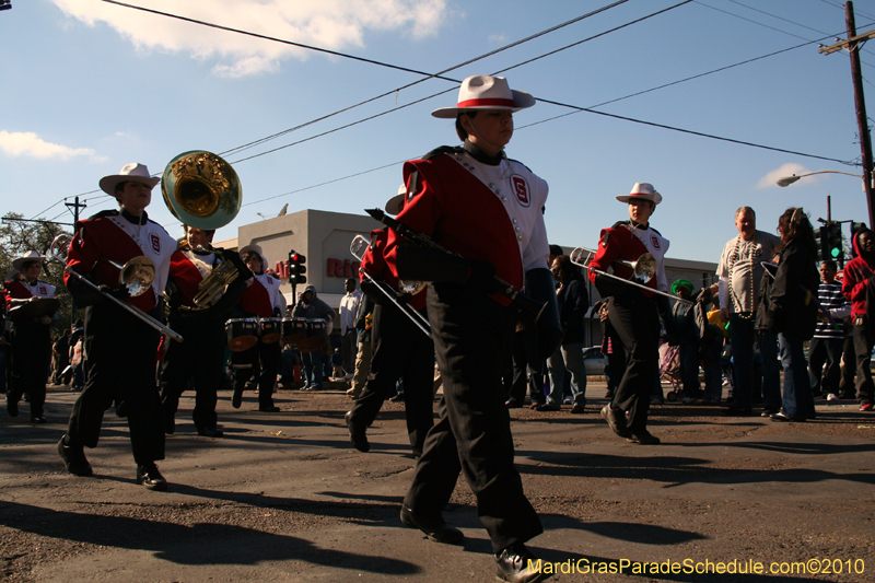 Krewe-of-Pontchartrain-2010-Mardi-Gras-Uptown-3843