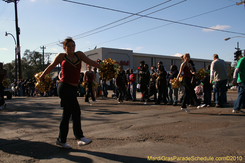 Krewe-of-Pontchartrain-2010-Mardi-Gras-Uptown-3852