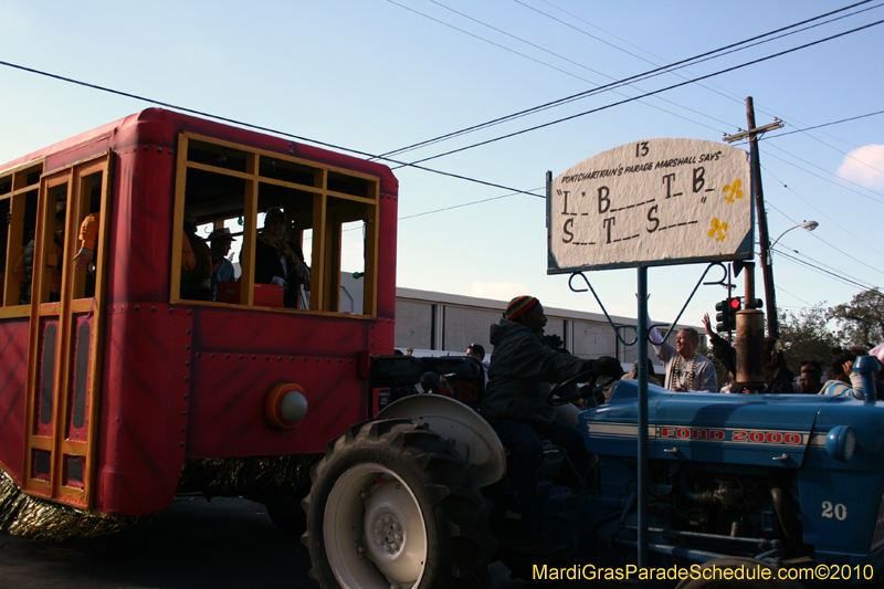 Krewe-of-Pontchartrain-2010-Mardi-Gras-Uptown-3853