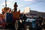 Krewe-of-Pontchartrain-2010-Mardi-Gras-Uptown-3836