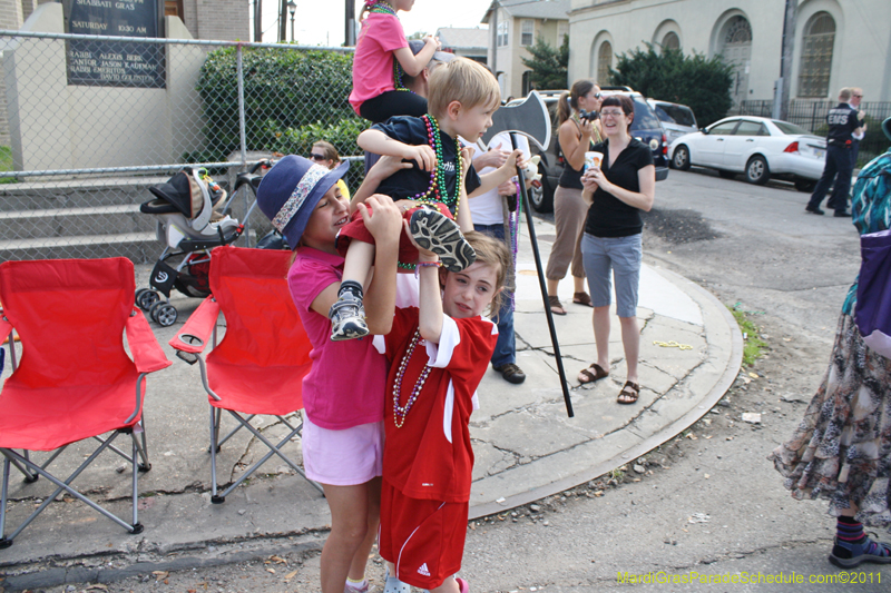 Krewe-of-Pontchartrain-2011-0095