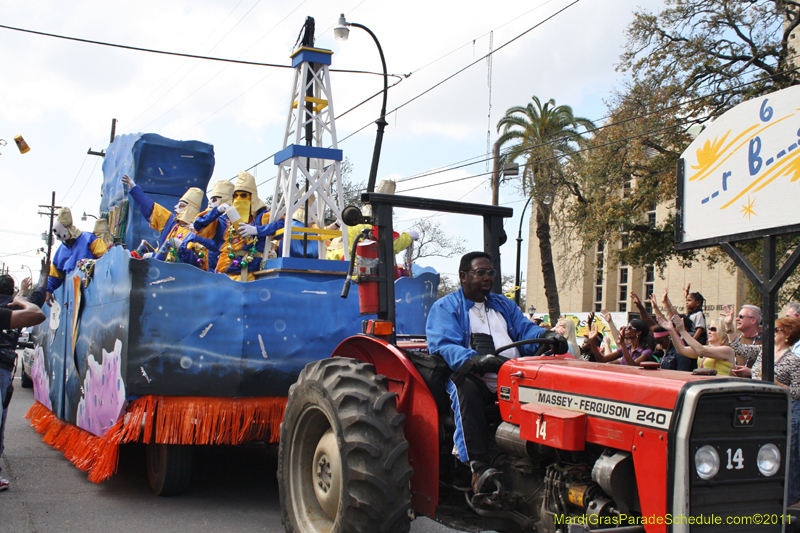 Krewe-of-Pontchartrain-2011-0097