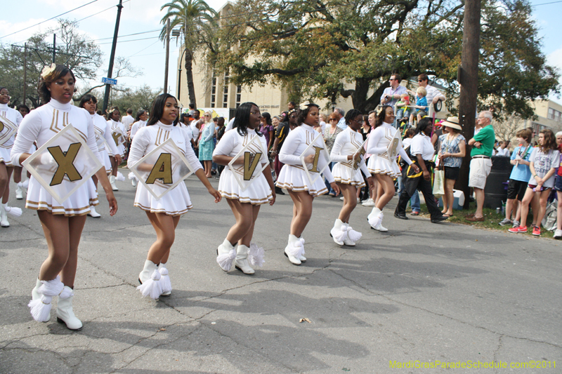 Krewe-of-Pontchartrain-2011-0118