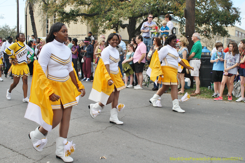 Krewe-of-Pontchartrain-2011-0124