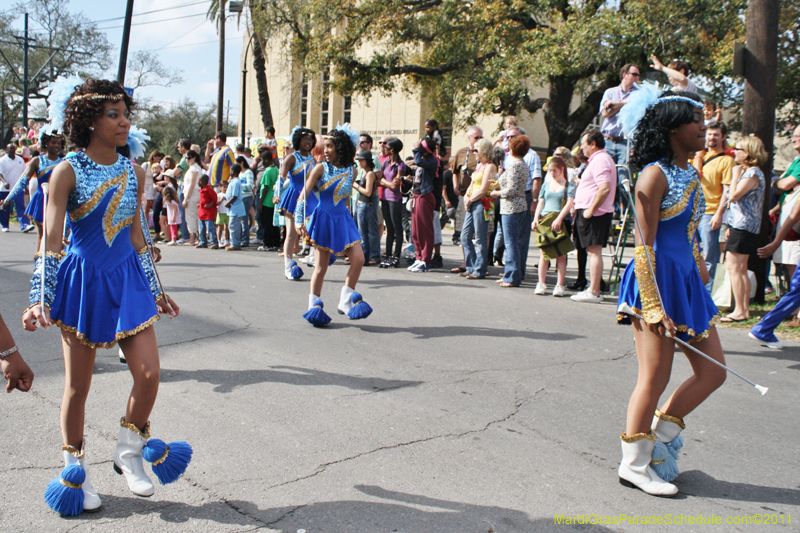 Krewe-of-Pontchartrain-2011-0139