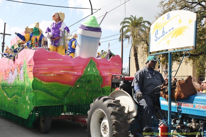 Krewe-of-Pontchartrain-2011-0151