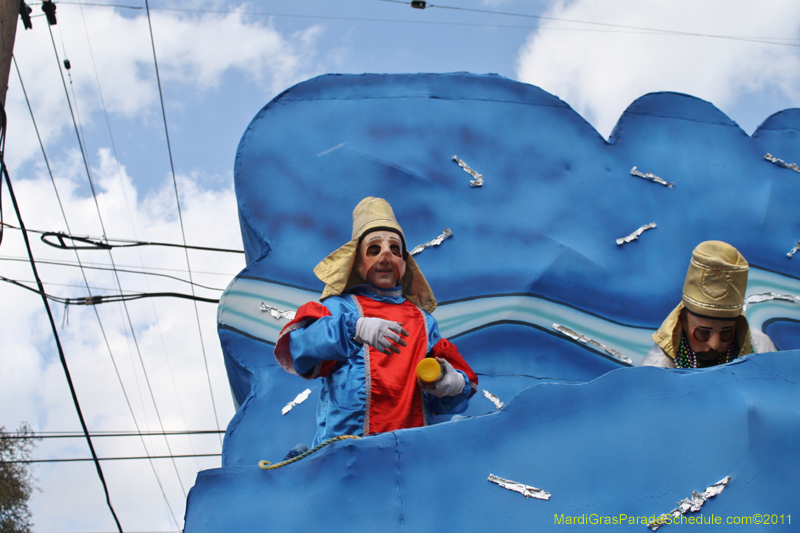 Krewe-of-Pontchartrain-2011-0182