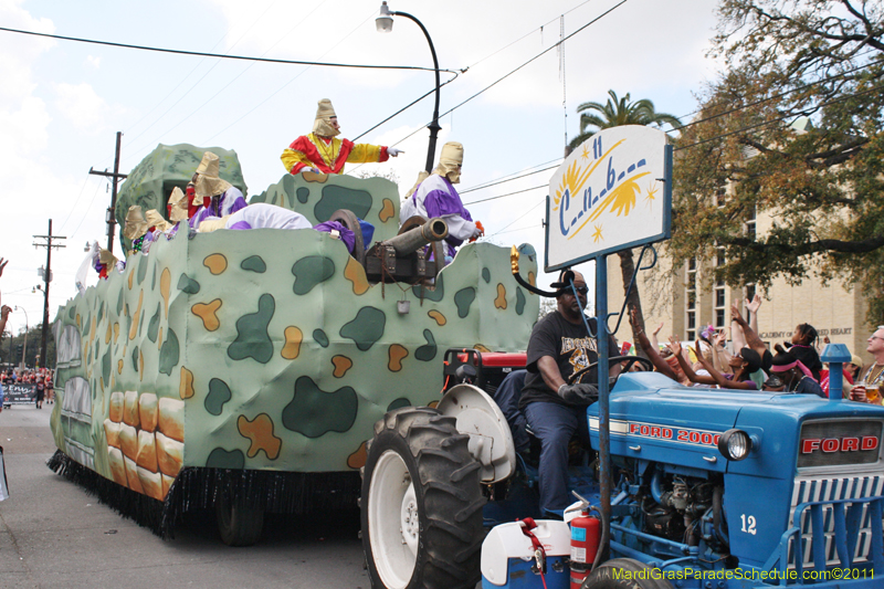 Krewe-of-Pontchartrain-2011-0190