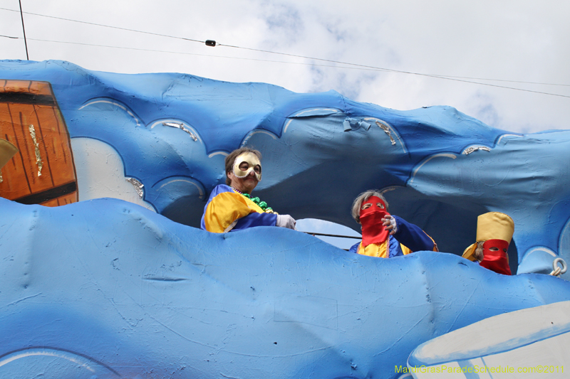 Krewe-of-Pontchartrain-2011-0213