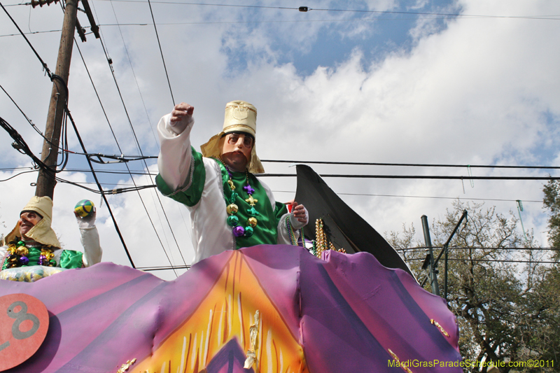 Krewe-of-Pontchartrain-2011-0221