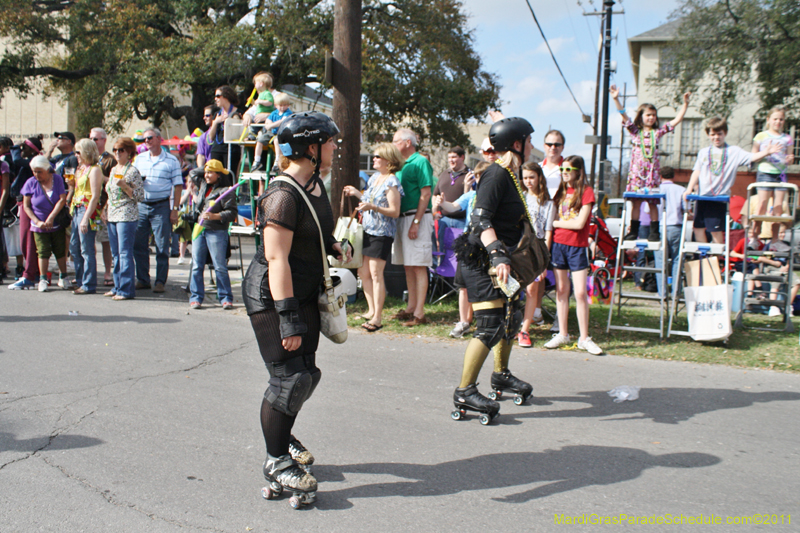 Krewe-of-Pontchartrain-2011-0237