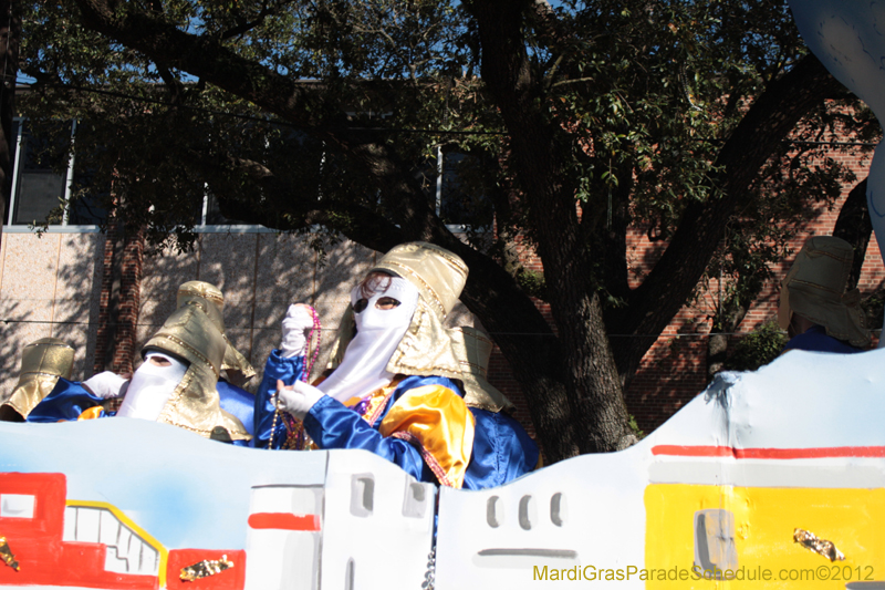 Krewe-of-Pontchartrain-2012-0142