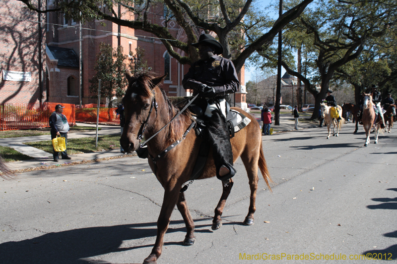 Krewe-of-Pontchartrain-2012-0164