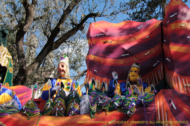 Krewe-of-Pontchartrain-2013-1095