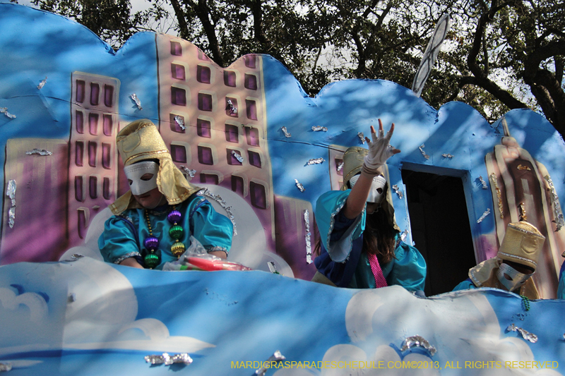 Krewe-of-Pontchartrain-2013-1101