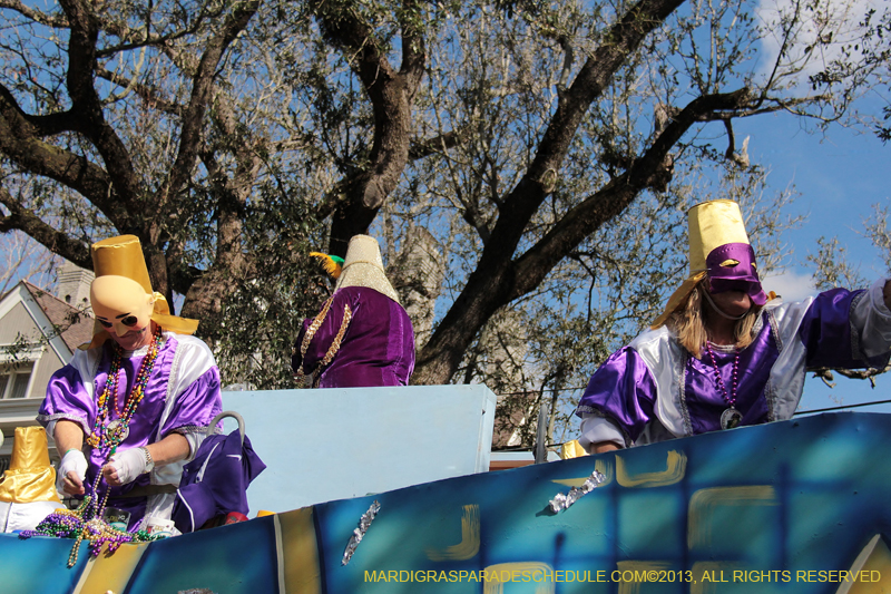 Krewe-of-Pontchartrain-2013-1111