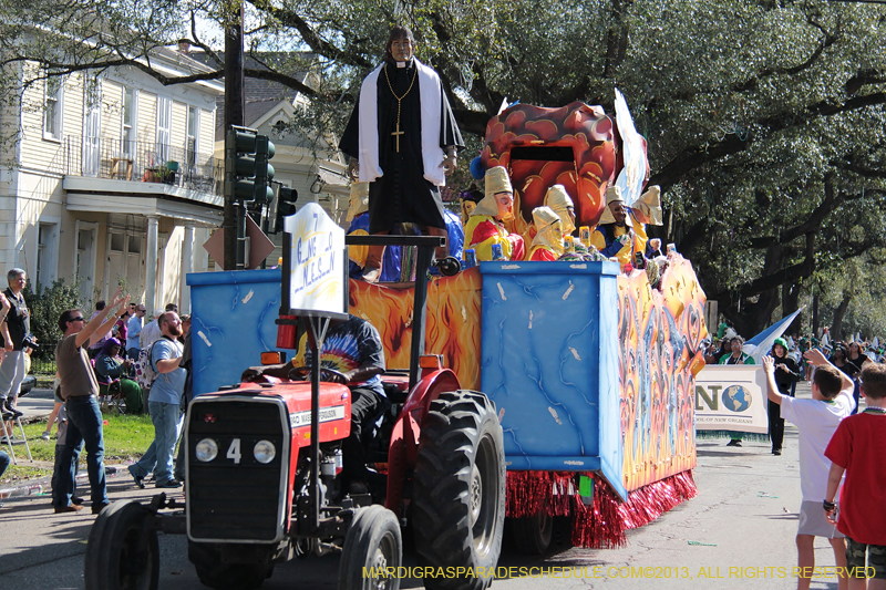 Krewe-of-Pontchartrain-2013-1126