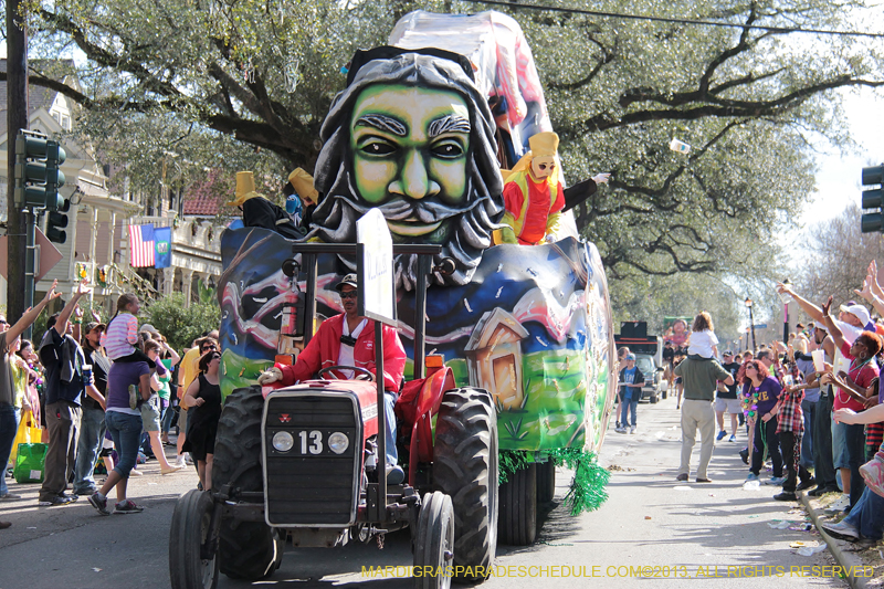 Krewe-of-Pontchartrain-2013-1219