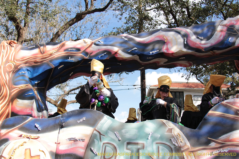 Krewe-of-Pontchartrain-2013-1222