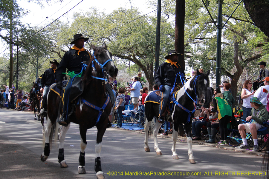 2014-Krewe-of-Pontchartrain11140