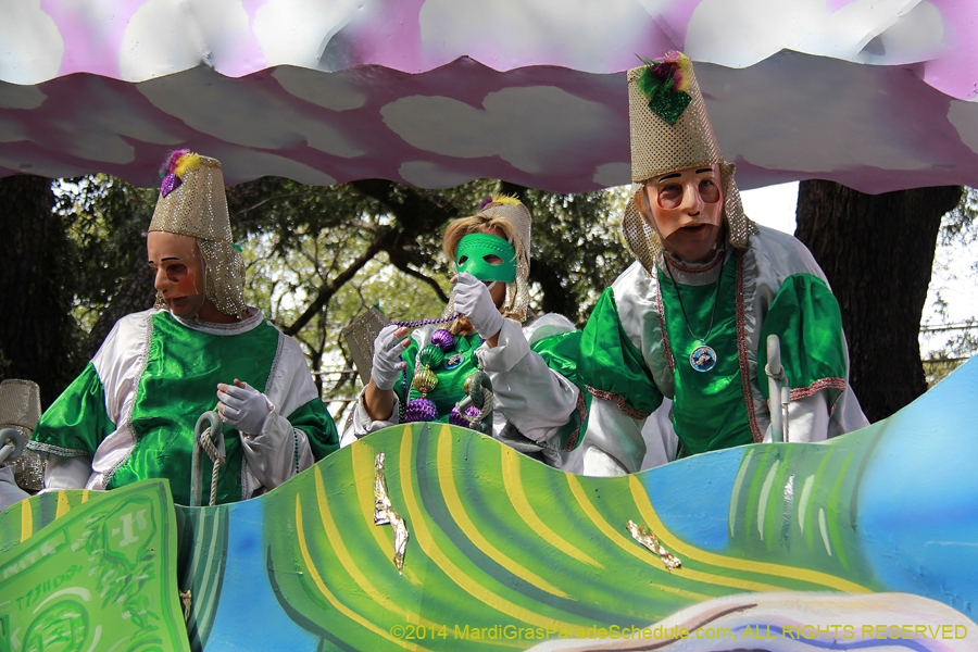 2014-Krewe-of-Pontchartrain11189