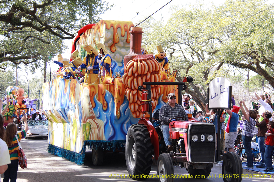 2014-Krewe-of-Pontchartrain11199